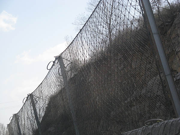 Rockfall Barrier